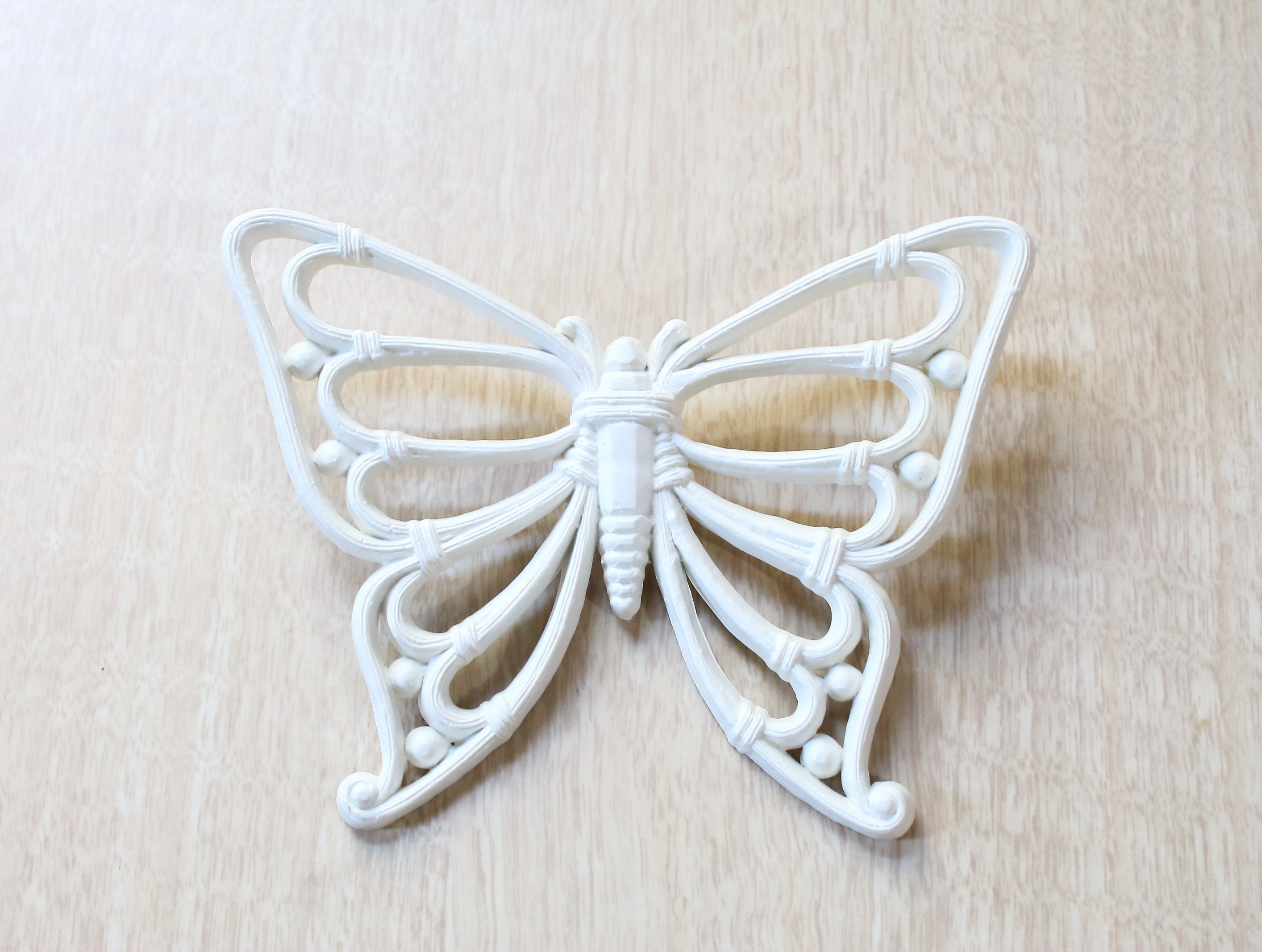 VINTAGE FAUX WICKER Rattan Butterflies/ 70s wall decor Etsy 日本