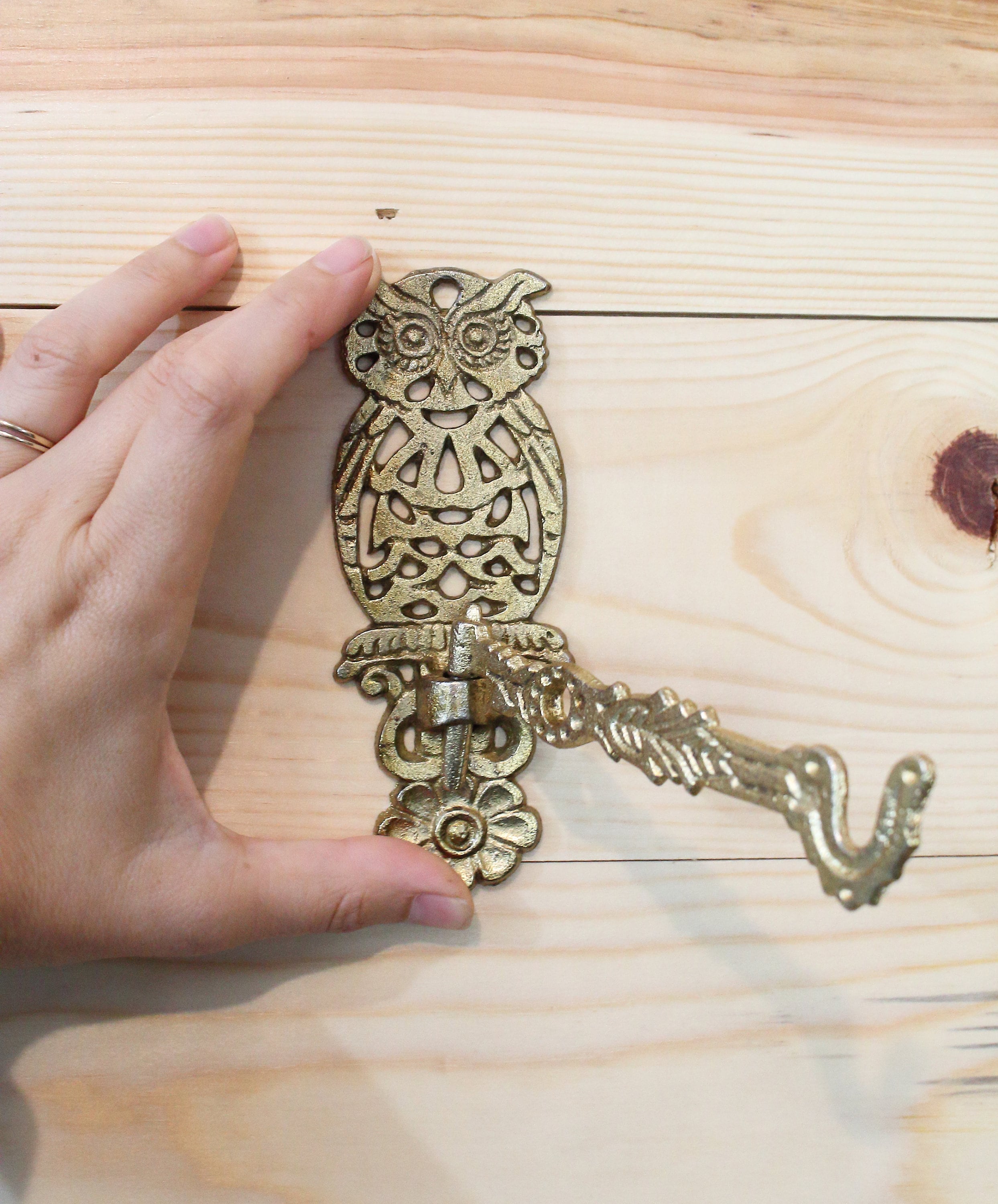 VINTAGE OWL HOOK/ gold folding cast iron midcentury