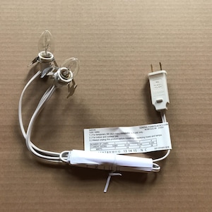General Foam Blow Mold C7 Replacement Light Cord with Bulbs (24" / 48")