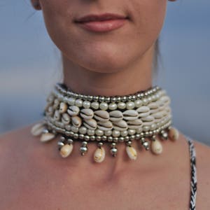 Choker necklace,Burning Man, Festival Clothing, Burning Man Clothing Women, Shell Accessories, Rave Accessories,Music Festival Clothing