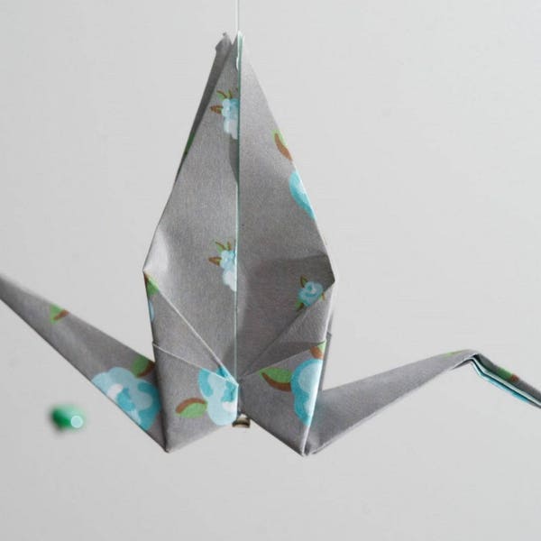 Mobile, suspension en papier - Grues en origami