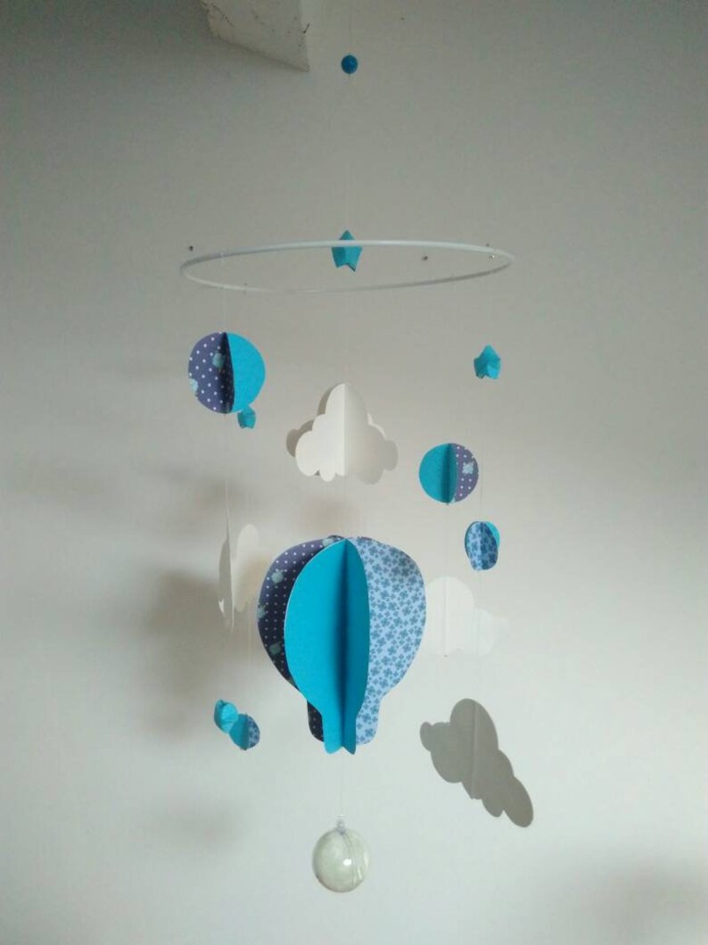 Suspensión Globo de aire caliente móvil, estrellas y nubes en papel origami CREATION EN EL DEMANDE imagen 5