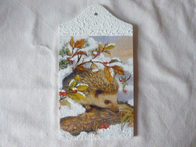 Planche à Découper Décorative Le Hérisson Dans La Neige