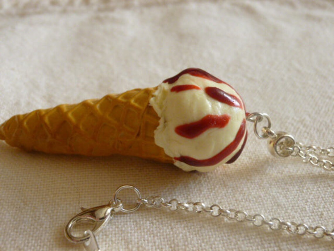 Collier de glace vanille au coulis de fraises Etsy Italia