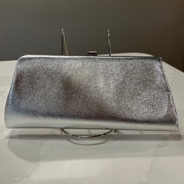 Vintage Silver Lame Clutch Purse, Metallic Silver Evening Bag - Mid Century/1950s/1960s/Retro Clutch Purse