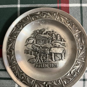 Vintage 1979 Pewter Christmas Plate: Astri Holthe Norway Holiday Decor