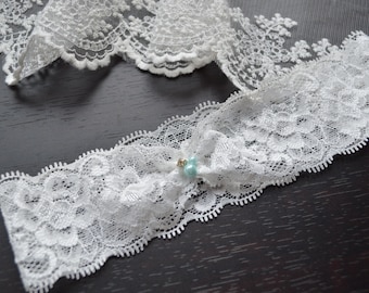 Wedding ivory lace garter