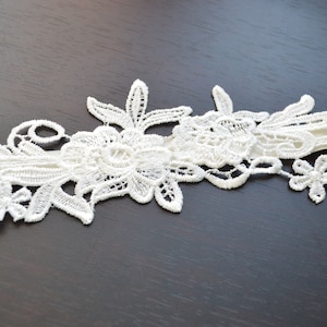 Wedding ivory lace garter