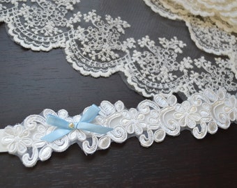 Wedding ivory lace garter