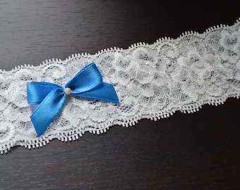 Wedding ivory lace garter