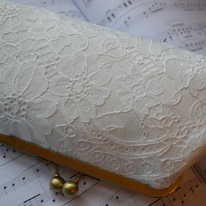 Clutch/Brauttasche in ecru mit Spitze in ivory Bild 5