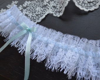 Wedding garter white/ivory + light blue