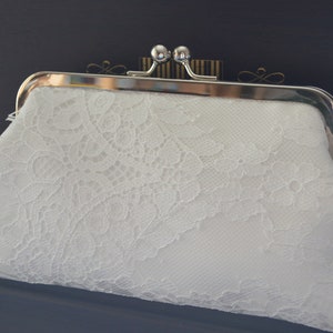 Clutch aus Satin und Spitze IVORY Bild 1