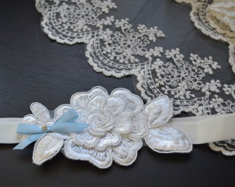 Wedding ivory lace garter