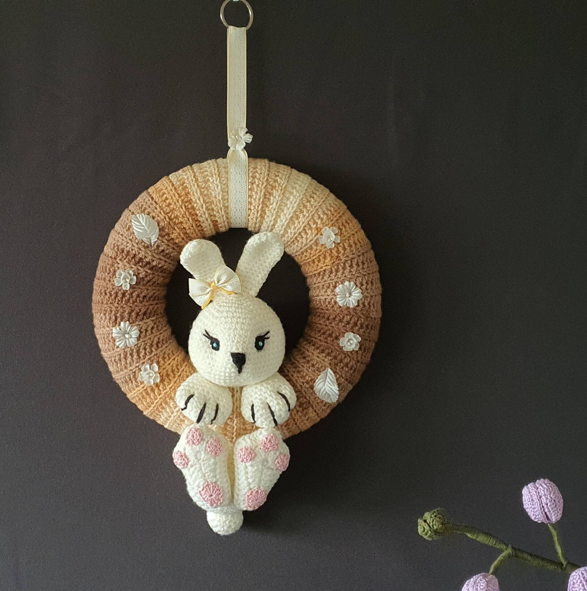 Couronne Lapine Au Crochet Amigurumi