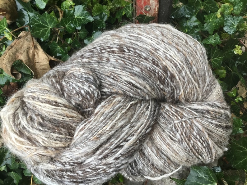 325g of ouessant sheep yarn