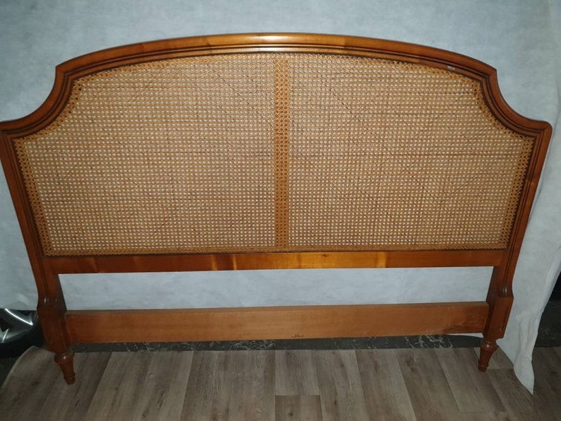 Head Bed canné 2 people //frenchantik//bedroom //vintage//room//bed//caned bed// french bed 