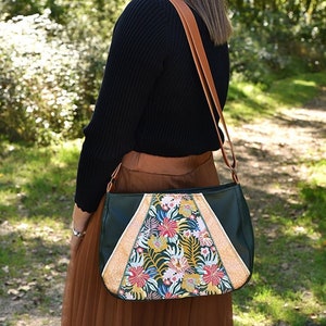 women's shoulder bag, zipped bag, zipped bag, handbag, handbag, green, tropical, camel, HIBISCUS collection