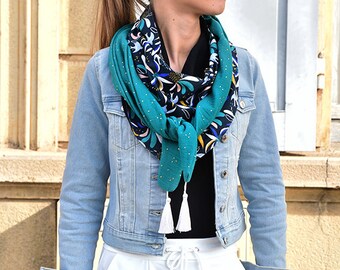 Chèche femme, chèche, foulard triangle, écharpe, châle,coton , double gaze,oiseau,emeraude, noir,blanc,cadeau femme