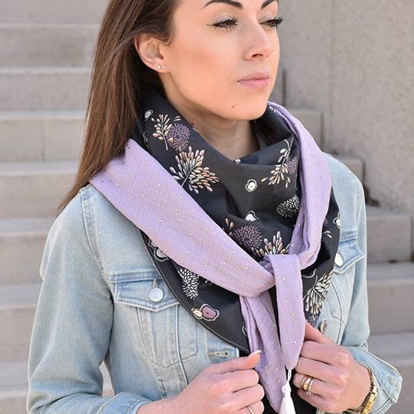 Chèche femme en coton "nature" et double gaze lilas à pois or,foulard triangle ,chale, pompon, collection Éole, idée cadeau femme