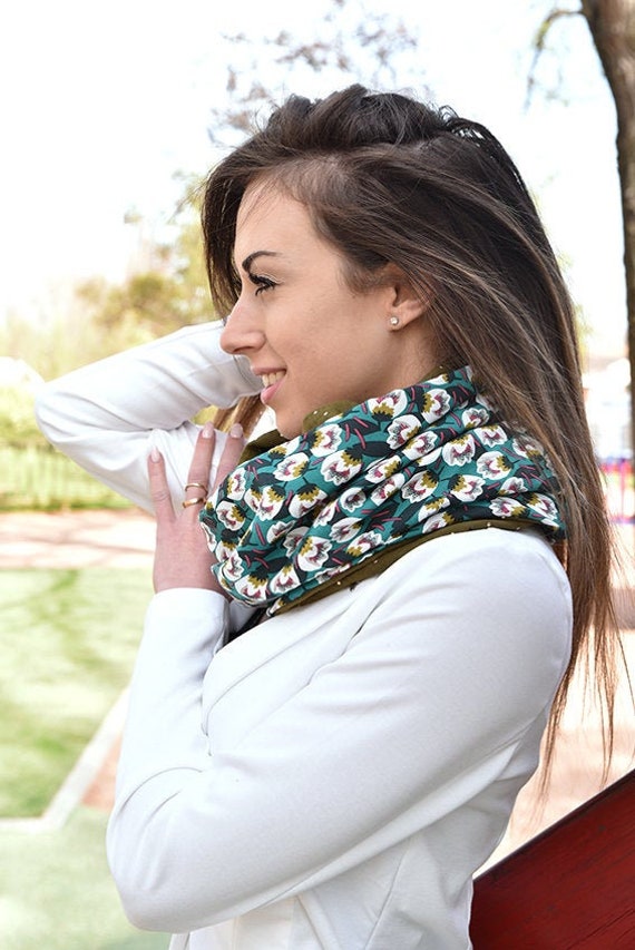 Snood femme tendance , echarpe tube,foulard,fluide, tour de cou