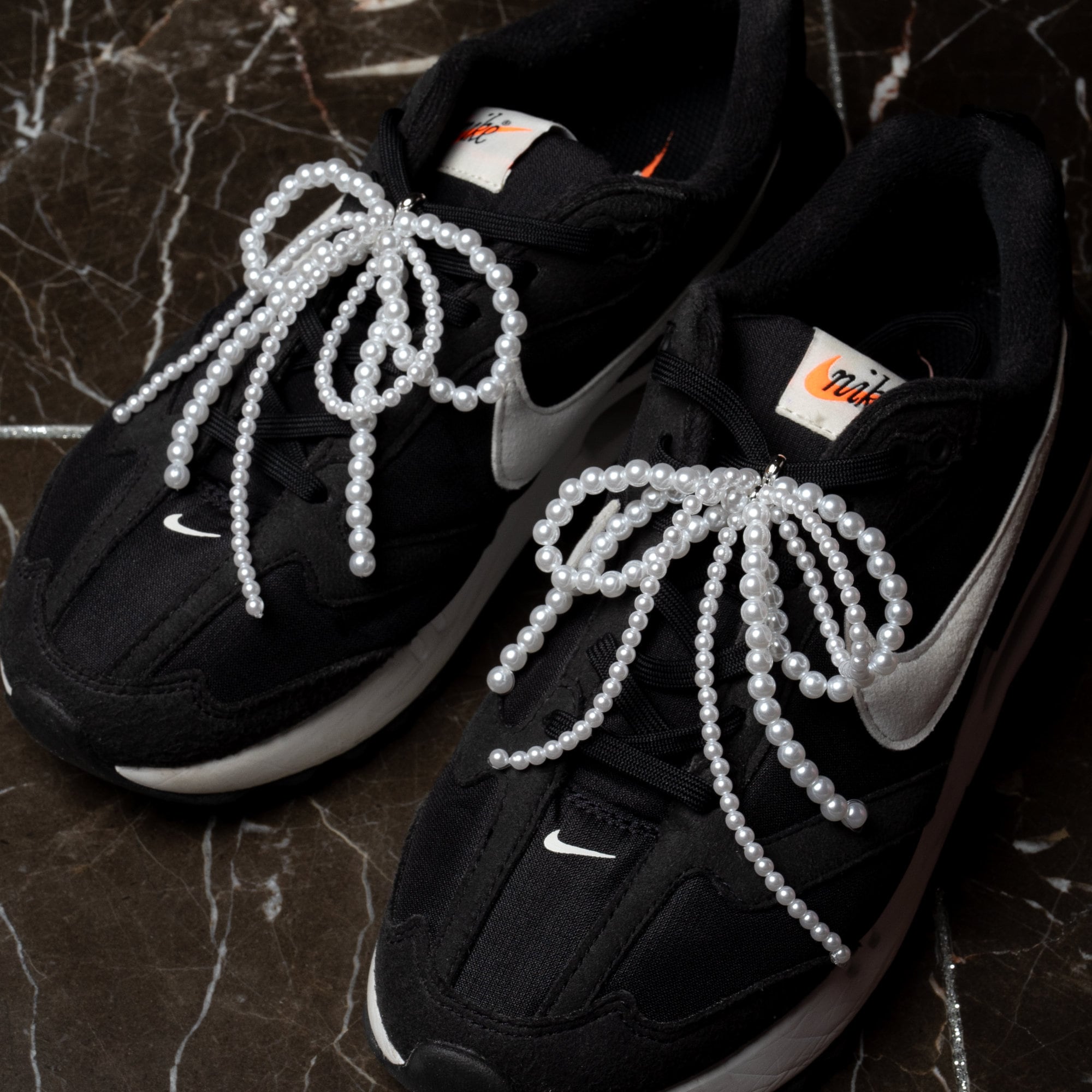【Monday Edition】PEARL TASSEL SHOELACE Pearl Tassel Shoelace Charms(set) - MONDAY EDITION