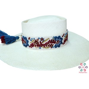 Ivory hat strap with navy blue flowers, embroidered hat band, handmade hat band, peruvian embroidery.