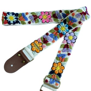 Ivory guitar strap with colorful flowers, adjustable embroidered guitar strap, handmade guitar strap, leather ends, gift for guitarist, boho