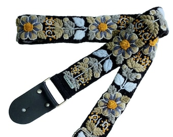 Black guitar strap with greenish beige flowers, adjustable embroidered guitar strap, leather ends, guitarist gift, peruvian handmade, boho
