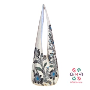 Ivory Tasche, graue Blumen, bestickte Tasche, Wolltasche, Umhängetasche, Boho Tasche, handgefertigte Stickerei, große Tasche, peruanisch, Hippietasche für Frauen