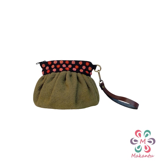 Borsa in lana ricamata a mano verde oliva Parte superiore con