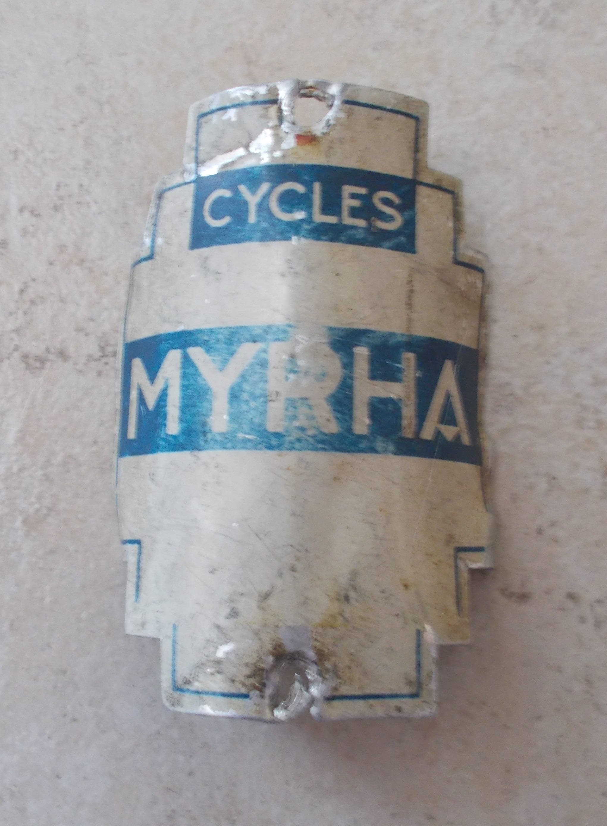 Ancienne Plaque émaillée Vélo Cycles RHONSON – Headbadge Métal France – Déco Bicyclette