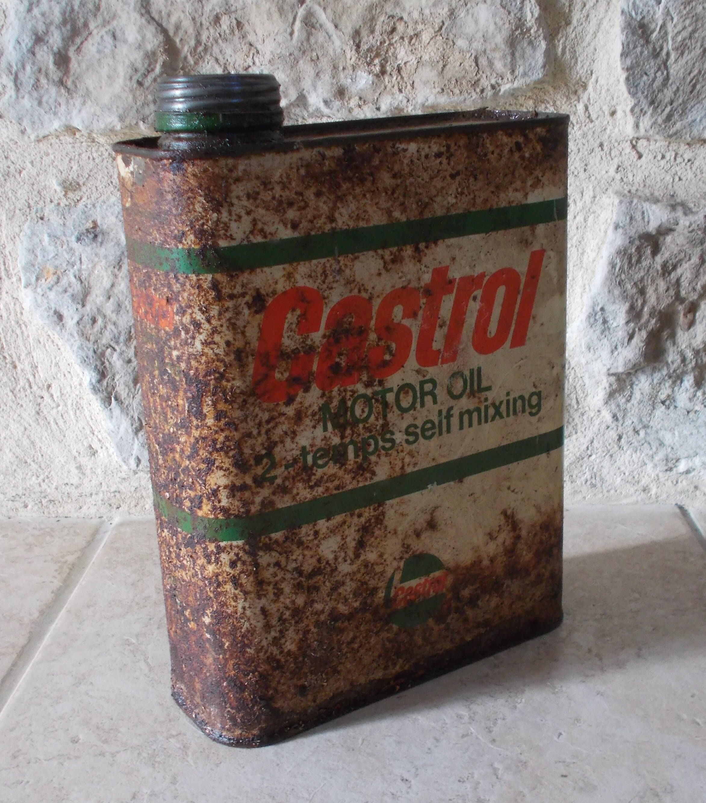 Best Castrol Metal Cans. Great For Garage Or Man Cave. Use As