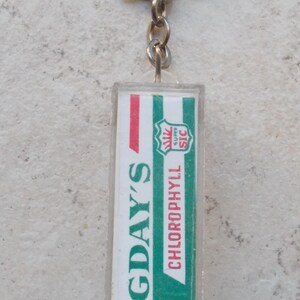 Portachiavi vintage in plastica con gomma da masticare KINGDAY'S, anni '70, Francia