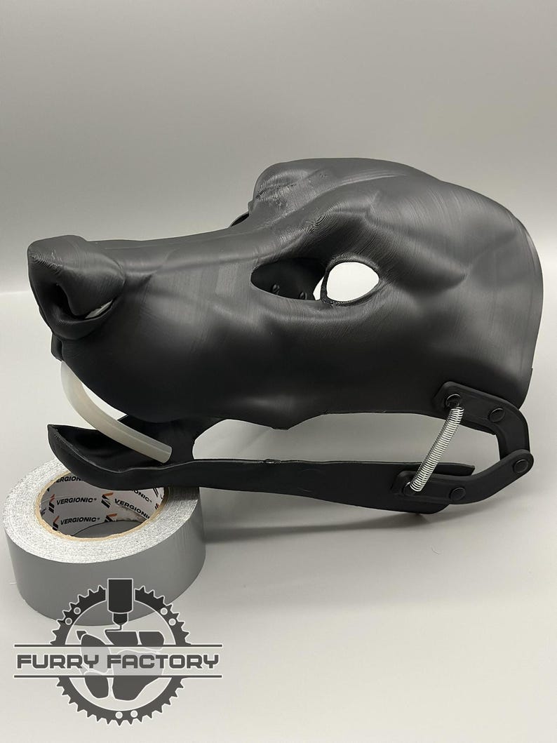 Best-selling 3D printed realistic wolf head base, loved by the furry community