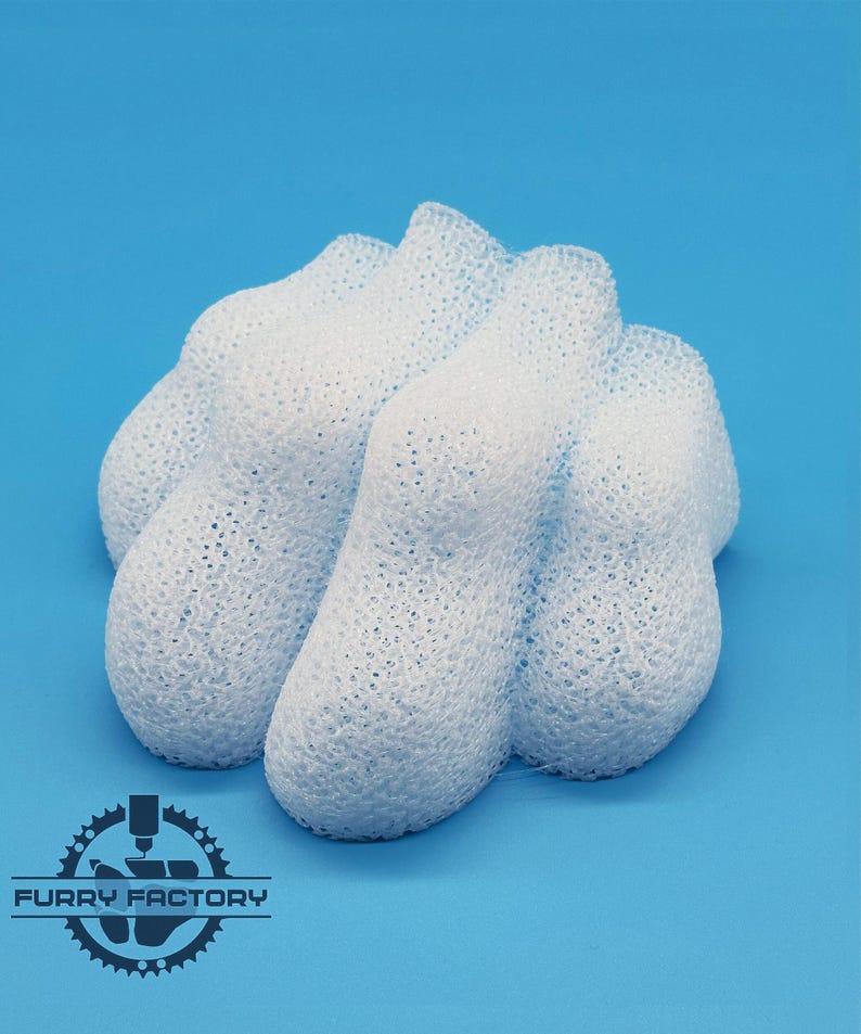 Pair of realistic fursuit toes made from TPU, ideal for enhancing full and partial fursuit costumes.