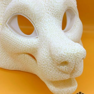 Toony canine fox fursuit head base smooth surface