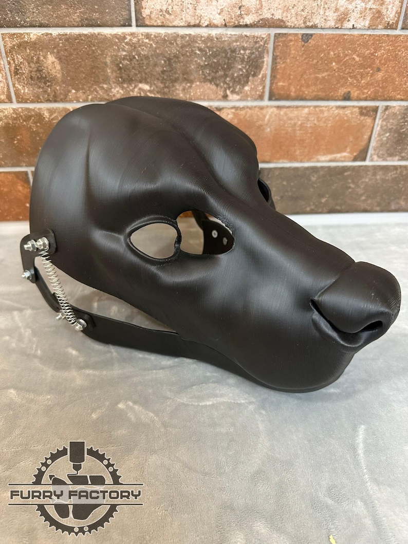 hyena head