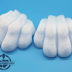 Flexible TPU fursuit toes designed for comfort and realism, perfect for any furry character.