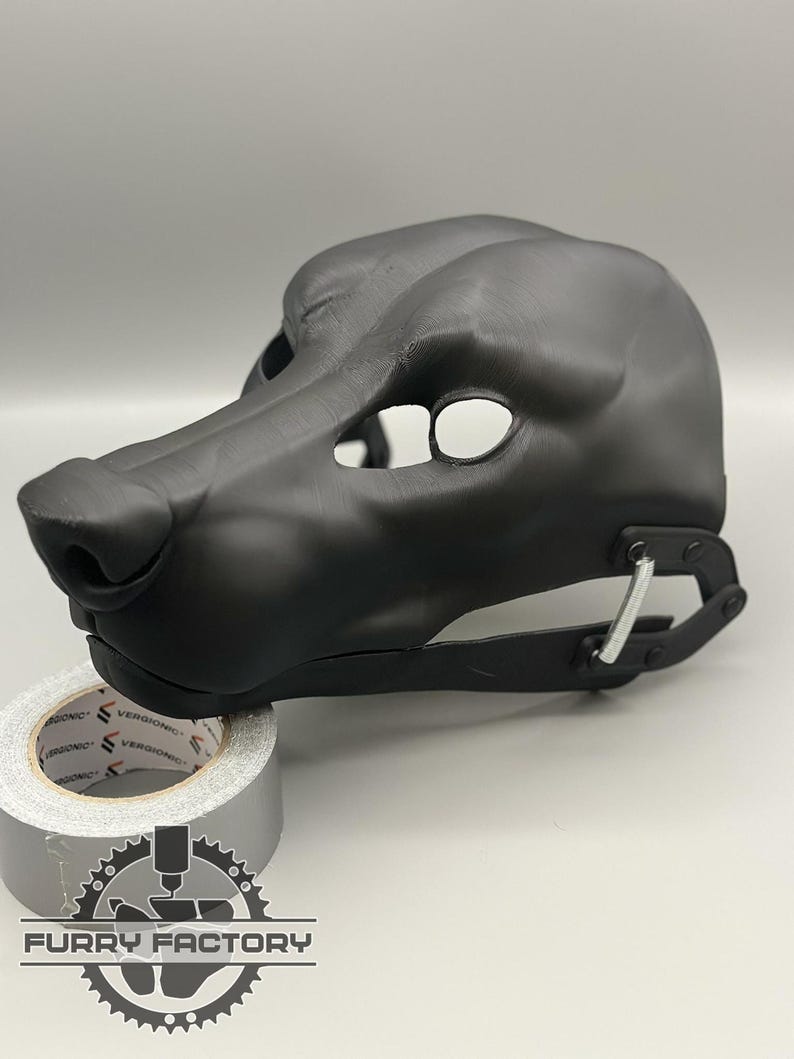 Side view of realistic 3D fursuit wolf base – pioneer design, exclusive bestseller model