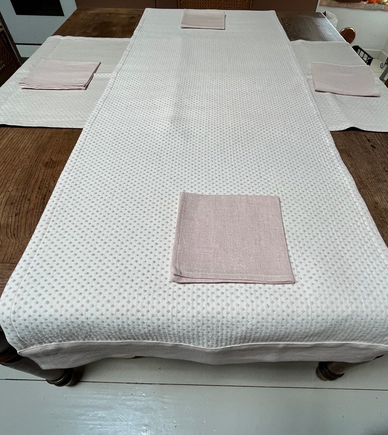 Busatti Linen Runner with Napkins - Thumbnail 5