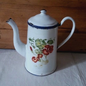 Old coffee maker / old enamelled coffee maker / vintage coffee maker / vintage French / enamel French coffee pot