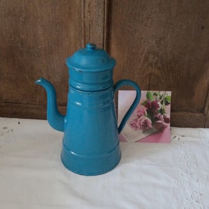 Antique coffee pot / Large antique blue enamel coffee pot / Vintage coffee pot / French enamel coffee pot