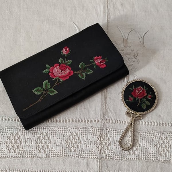 Minaudière vintage et son miroir / pochette de soirée vintage / pochette de soirée brodée / sac à main années 1950