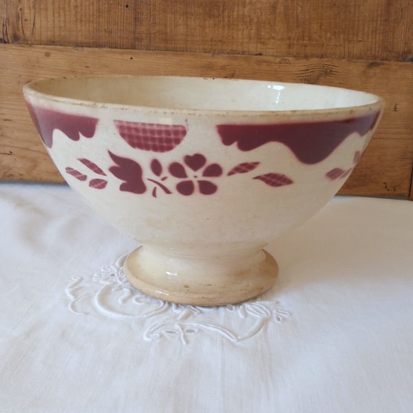 Grand bol ancien / bol pied douche / couleur beige et guirlande florale / bol vintage années 1940 / vaisselle française vintage