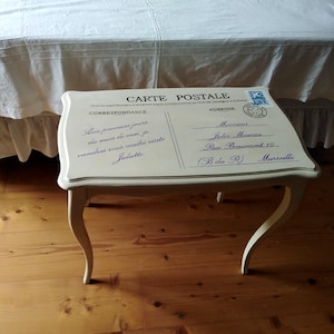 Table basse vintage patinée / table décor carte postale ancienne / table basse vintage shabby chic et romantique