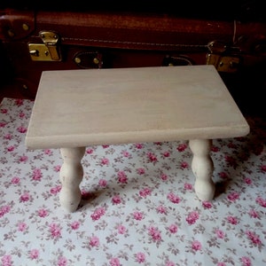 Small vintage patinated wooden stool / antique stool / footrest / vintage footrest / rectangular stool