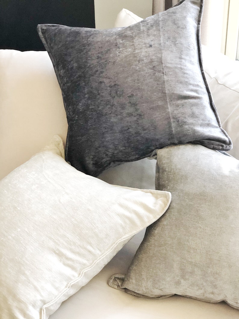 20 X 20 Decorative Crushed Velvet Throw Pillow Etsy