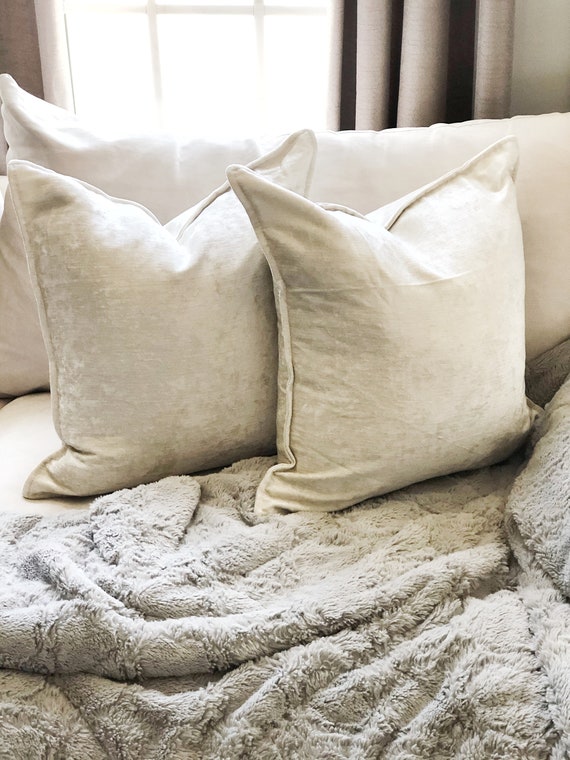 Premium 20 inch Crushed Velvet Pillow Cover Soft Stylish Home