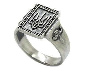 Ukrainian Trident Tryzub Symbol Ring – Silver 925 Patriotic Jewelry – Ukrainian Heritage Gift for Men and Women Signet Ring